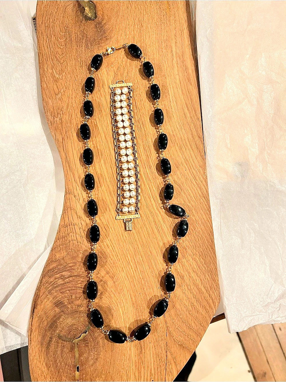 Caroline Herrera Beaded Necklace & Bracelet Set in Black & Gold Like New